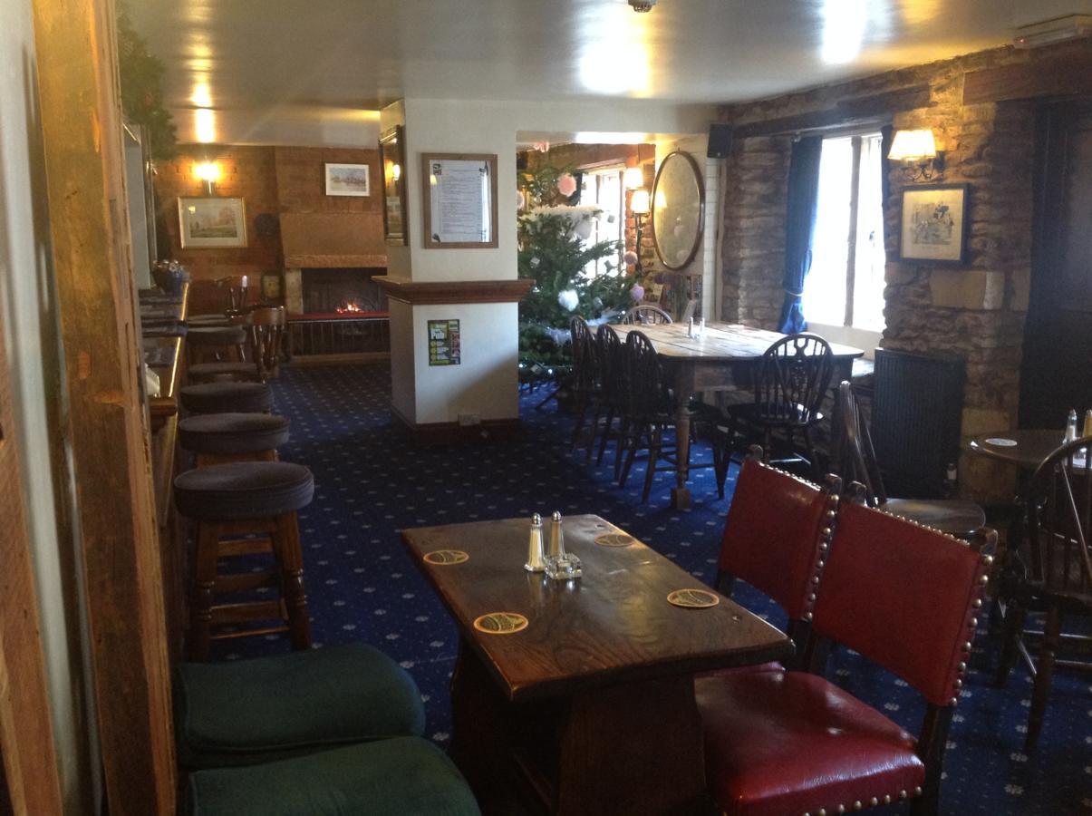 The Jolly Huntsman 3*